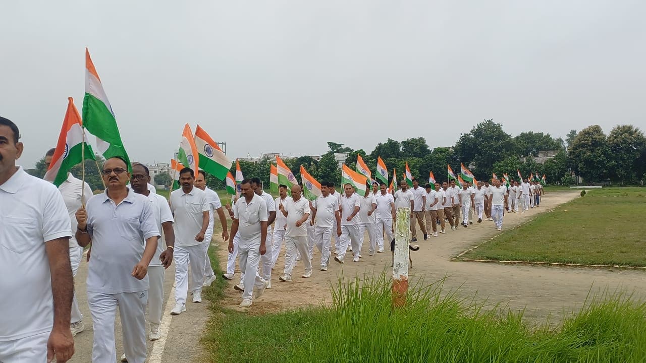 रिजर्व पुलिस लाइन से  भव्य तिरंगा यात्रा रैली का किया गया आयोजन